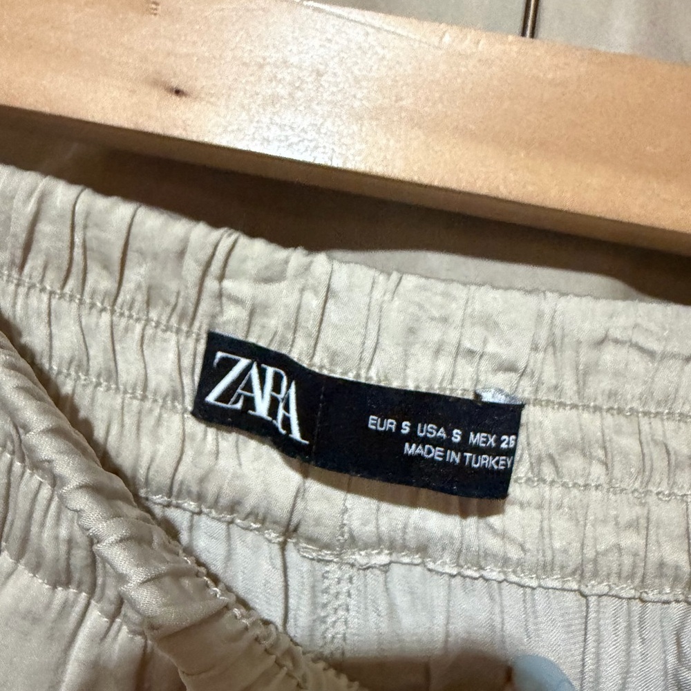 Zara pants - Picture 2 of 3